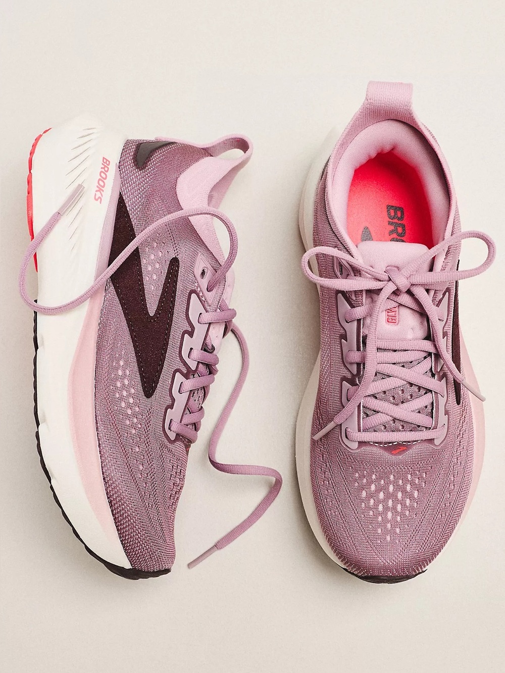 Brooks Glycerin 23 Sneakers wine